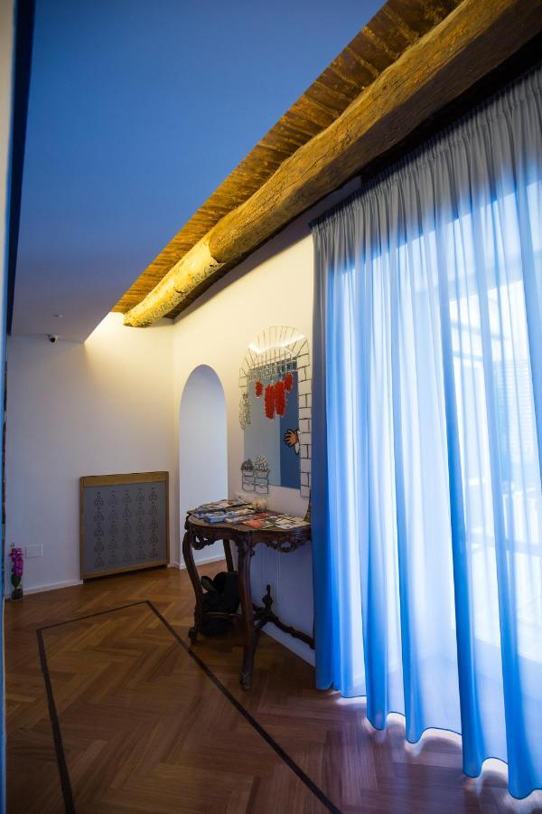 Duetto Al Duomo Hotel Napoli Ngoại thất bức ảnh